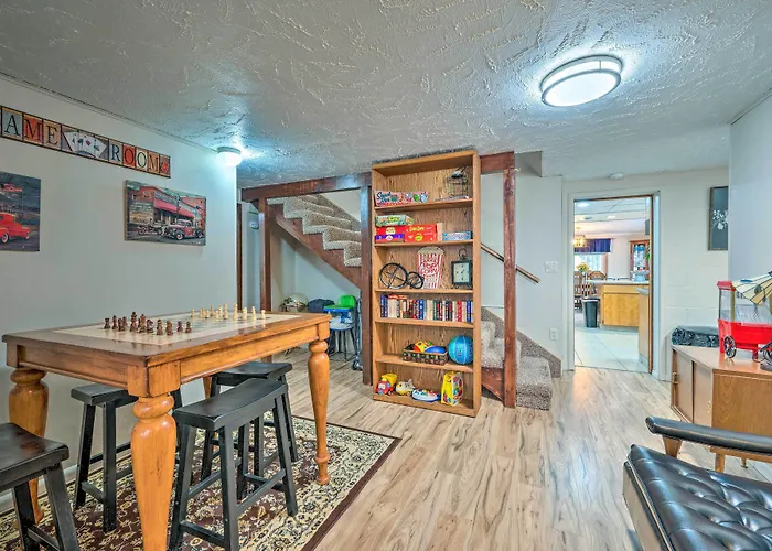 Caldwell House W/ Grill ~ 1 Mi To Downtown!