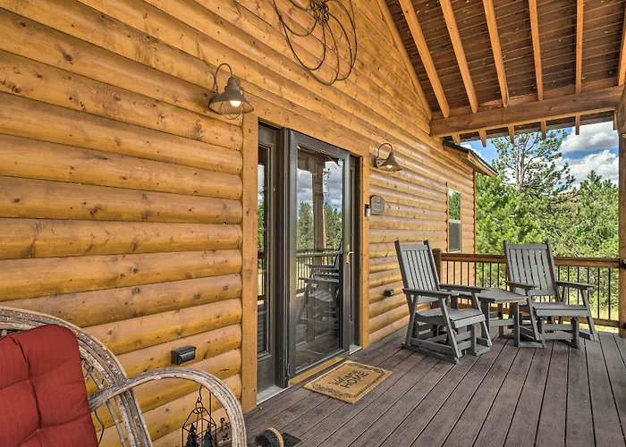 Cripple Creek Mountain Getaway W/ Hot Tub & Views!