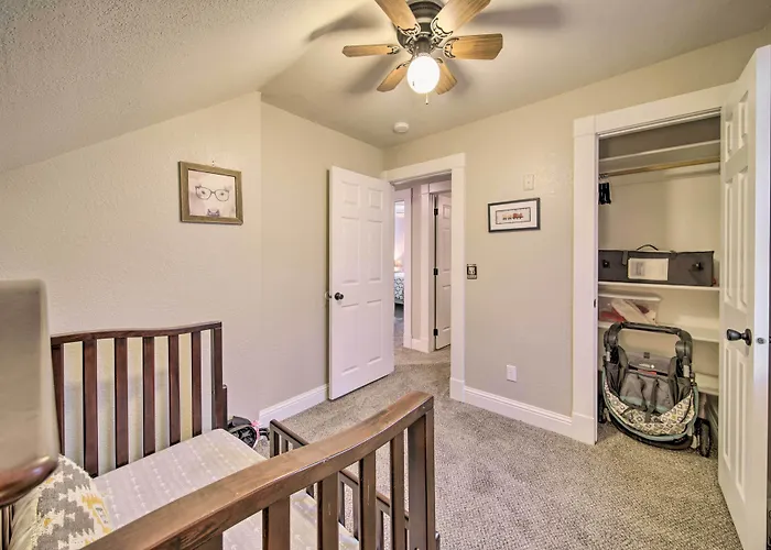 Charming Kellogg Home Near Outdoor Activities