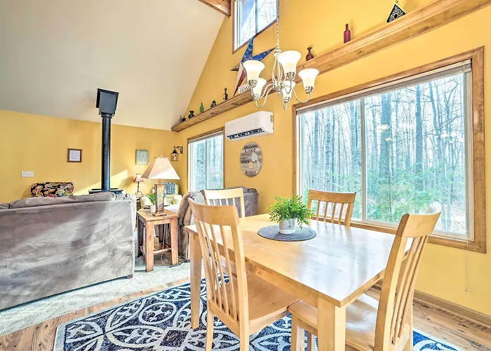 Higgins Lake Retreat - Hike, Swim, Relax!