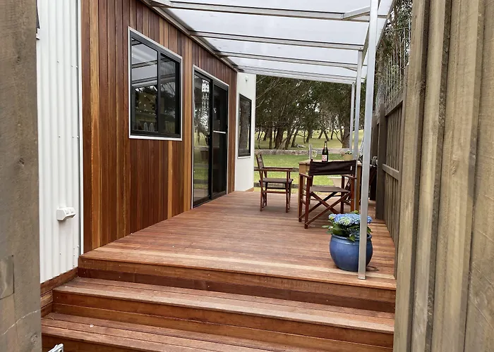 Marlo Hideaway