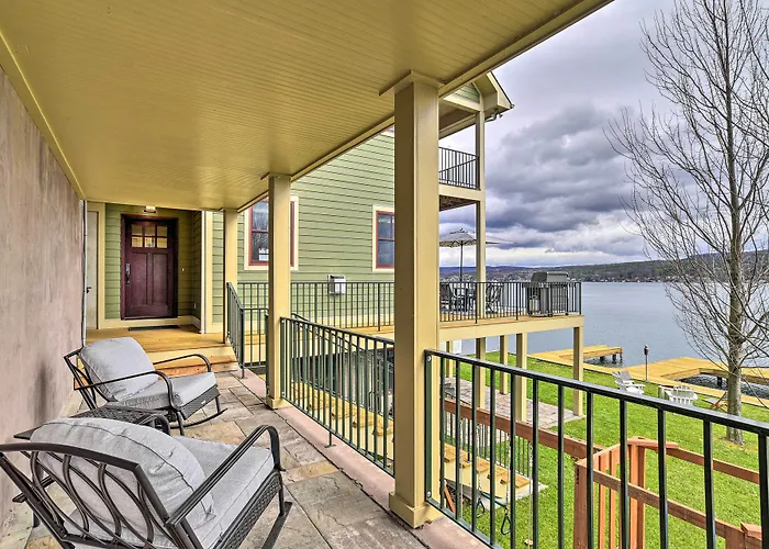 Charming Home On Keuka Lake W/ Dock & Fire Pit!