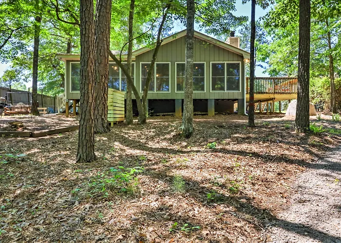 Waterfront West Point Lake Cabin W/ Private Dock!