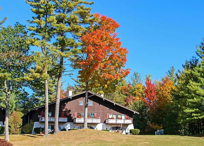 Glen Condo W/ Mountain Views: Walk To Story Land