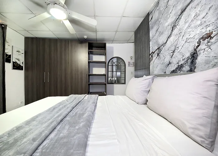 Hostal Yoha