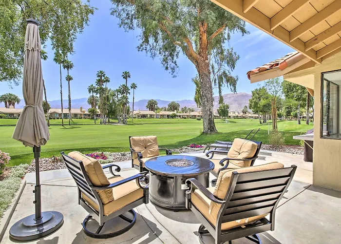 Palm Desert Escape W/ Patio, Grill & Fire Pit