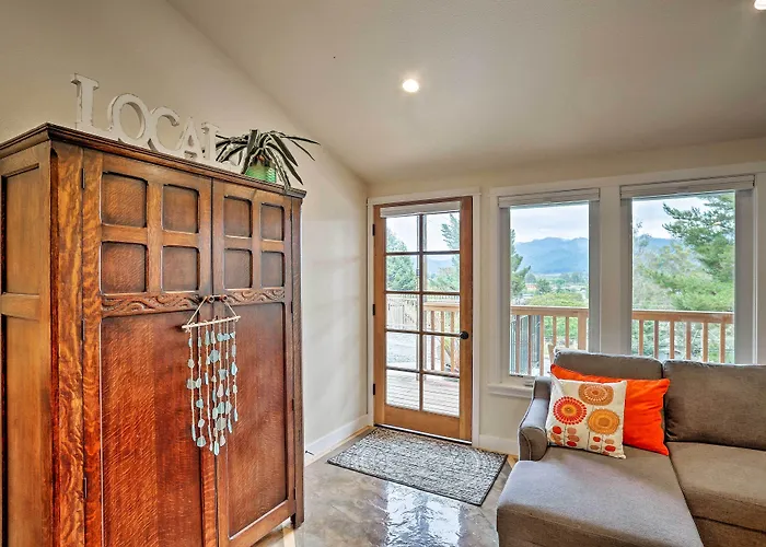 'Coastal Soul' Arcata Area California Home