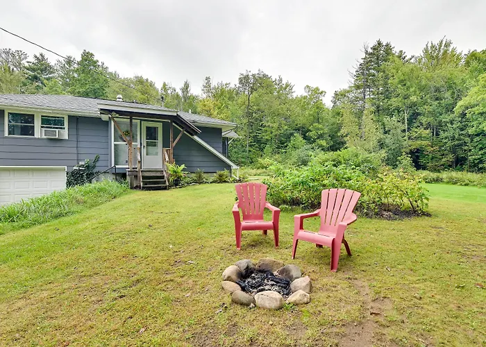 Modern Studio < 13 Mi To Saratoga Racetrack!