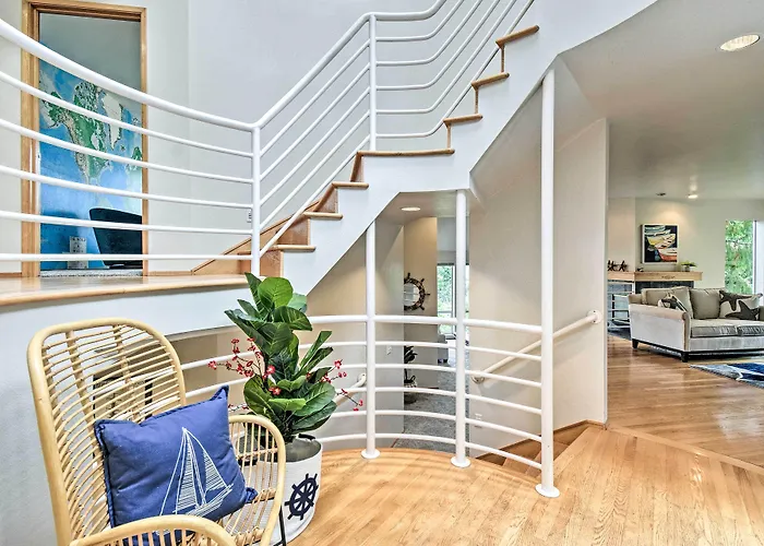 Unique Port Ludlow Home W/ 3 Decks & Hot Tub!