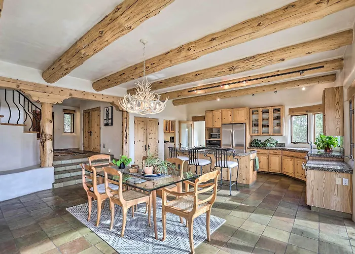 Adobe Home - River & Mtn Views W/ Hot Tub!