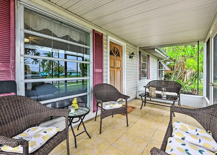 North Port Escape W/ Pool ~ 12 Mi To Beach!