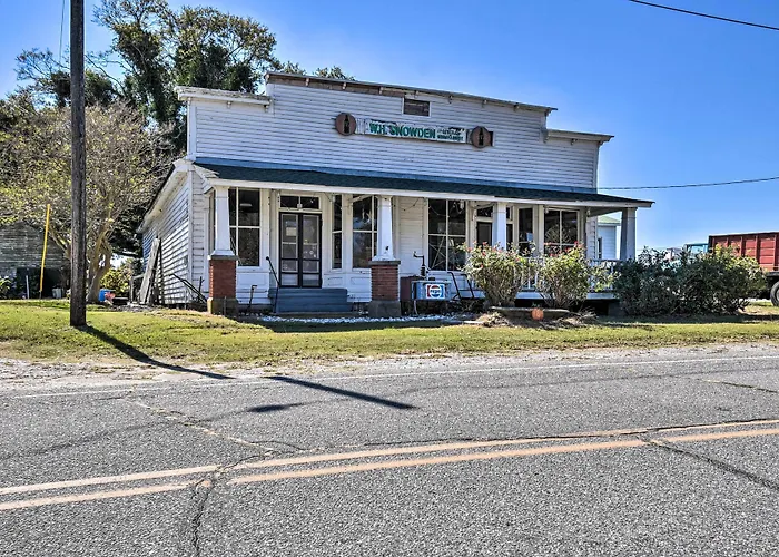 Cozy Currituck Home W/ Fire Pit Near Ferry!