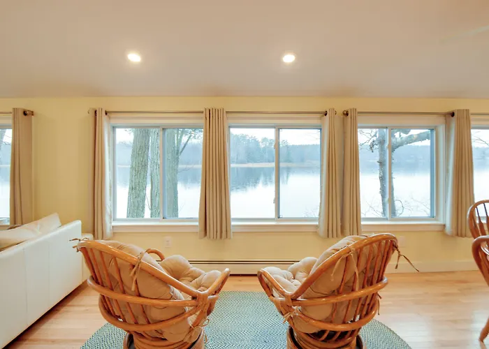 Falmouth Vacation Rental On Highland Lake!