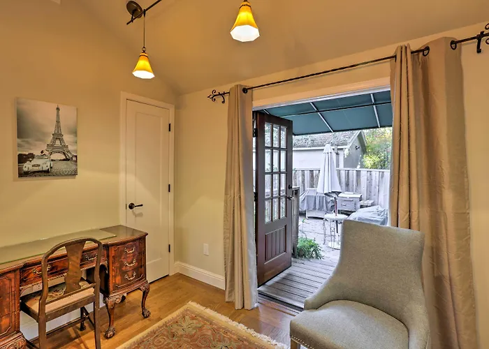 Updated Menlo Park English Tudor Garden Cottage!