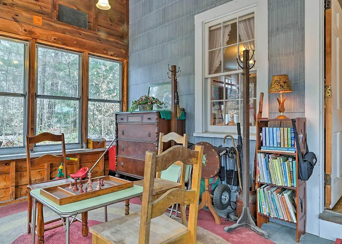 East Otis Reservoir Cabin W/ Porch - Walk To Lake!