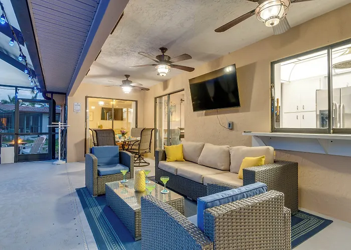 Punta Gorda Canal Home W/ Private Pool!