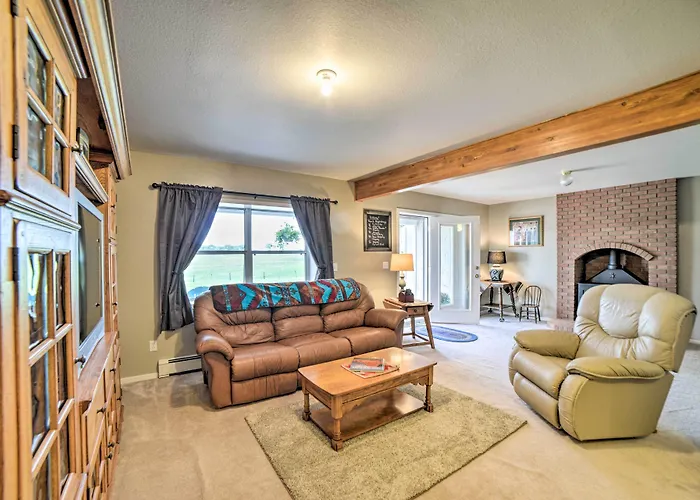 Walkout Apartment W/ Mtn View On Cortez Ranch