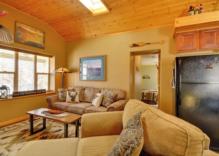 Red Lodge Retreat W/ Hot Tub: 3 Blocks To Downtown