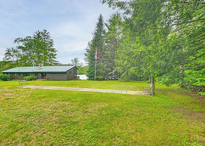Lakefront Escape W/ Deck & Kayaks In Lovell!
