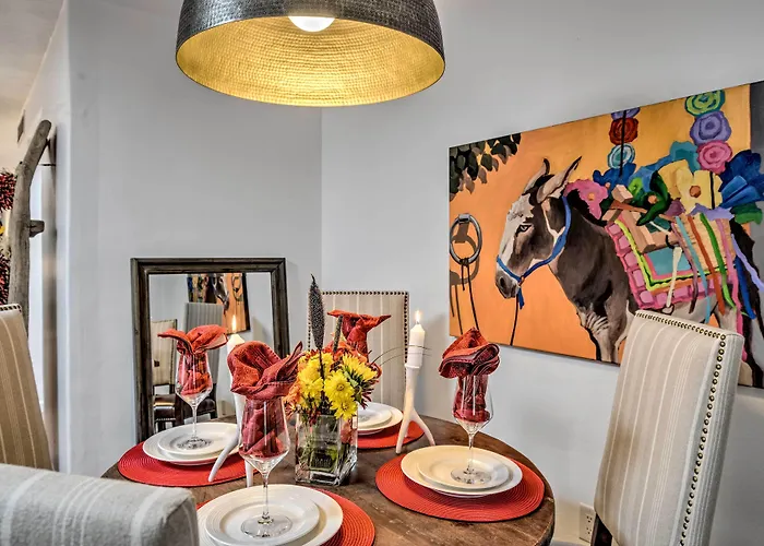 Modern Condo W/ Santa Fe Charm 1 Mi To Plaza