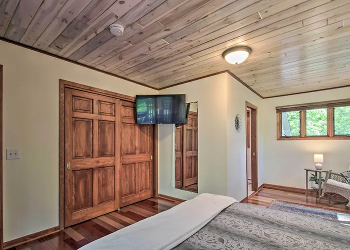 Retreat W/ Lake Access & Private Boat Dock!