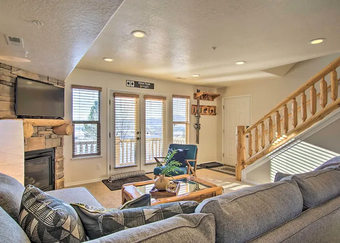 2-Condo Property W/ Mtn Views By Golf & Ski Resort