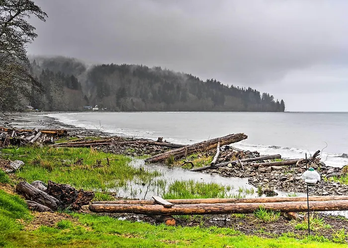 Waterfront Sekiu Escape - 9 Mi To Neah Bay!
