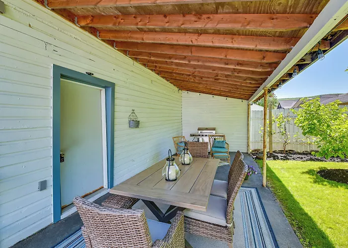 Lovely Hammondsport Home, Walk To Keuka Lake!