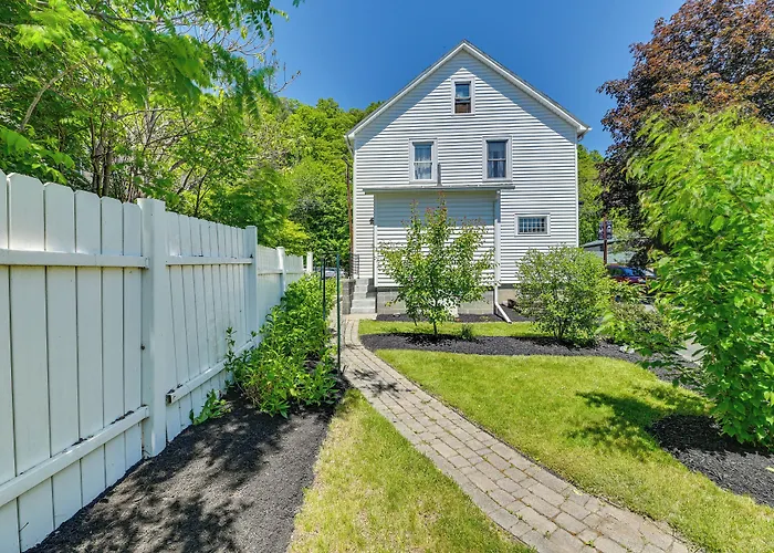 Lovely Hammondsport Home, Walk To Keuka Lake!