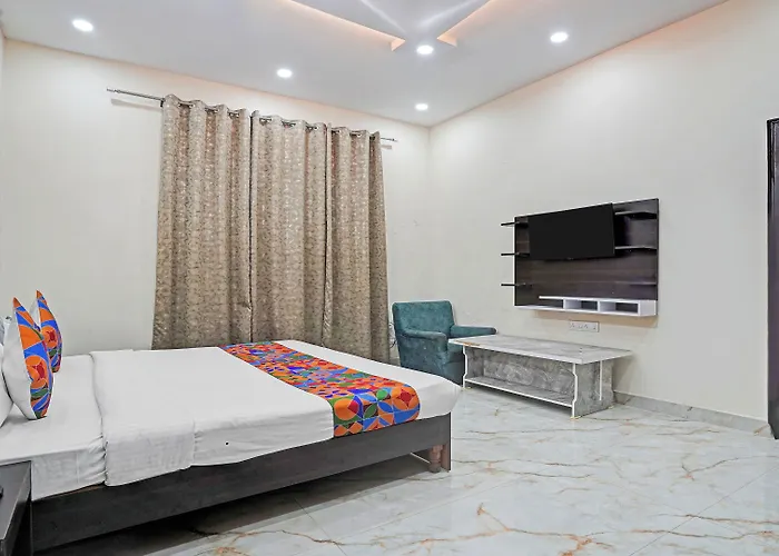 Viraj Guest House