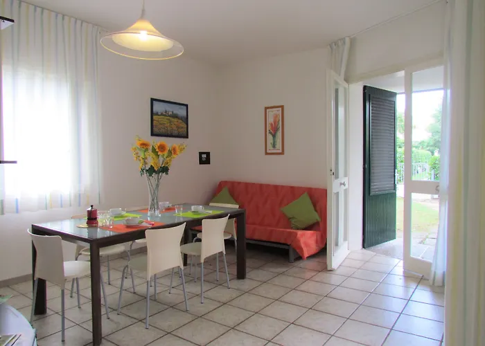 Comfortable Villa With Fenced Garden