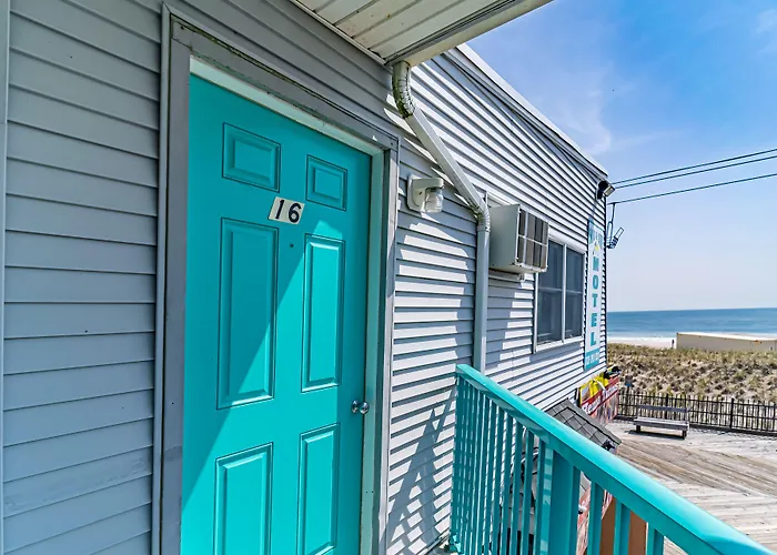 Boardwalk Sand & Surf Beach Hotel Oceanfront