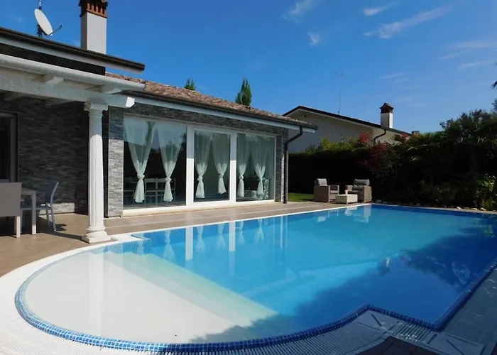 Elegant Villa In The Idyllic Island Of Albarella
