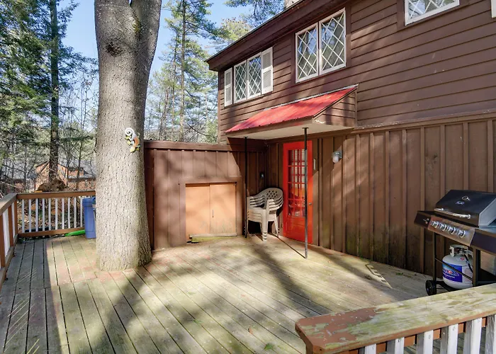 North Conway Home < Walk To Slopes At Cranmore!