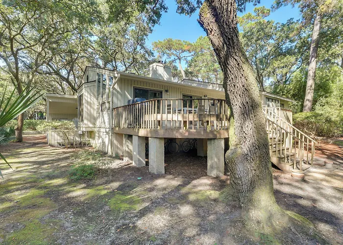 Spacious Kiawah Island Home W/ Deck, Walk To Beach