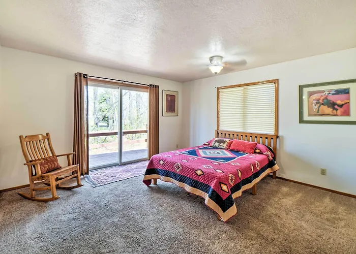 Spacious Mancos Home W/ Furnished Deck & Yard!