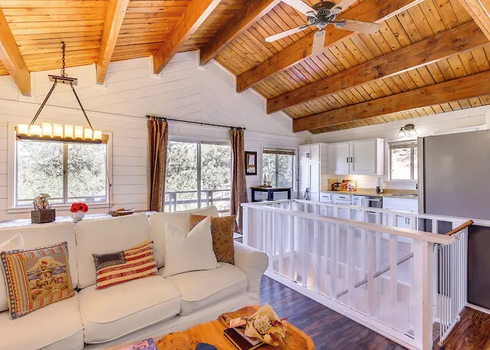 'Snow Valley Hideaway' Arrowbear Lake Retreat