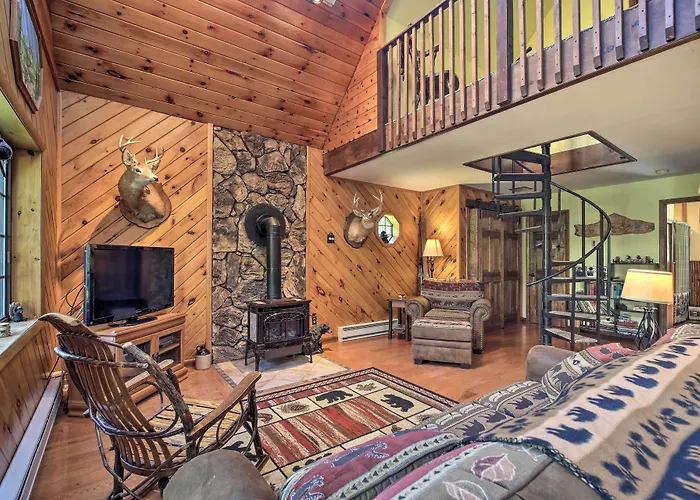 Lake Placid Chalet: Deck & Forest Views!