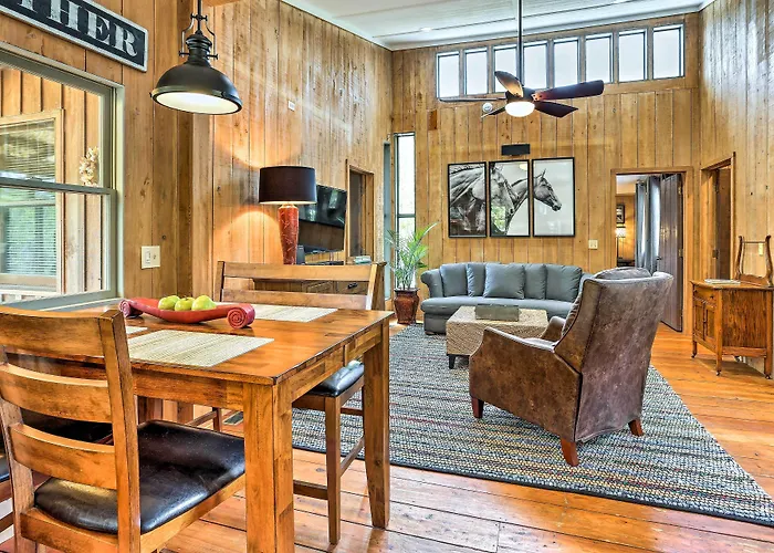 Cozy Hatteras Island Abode ~ 1 Mi To Frisco Beach!