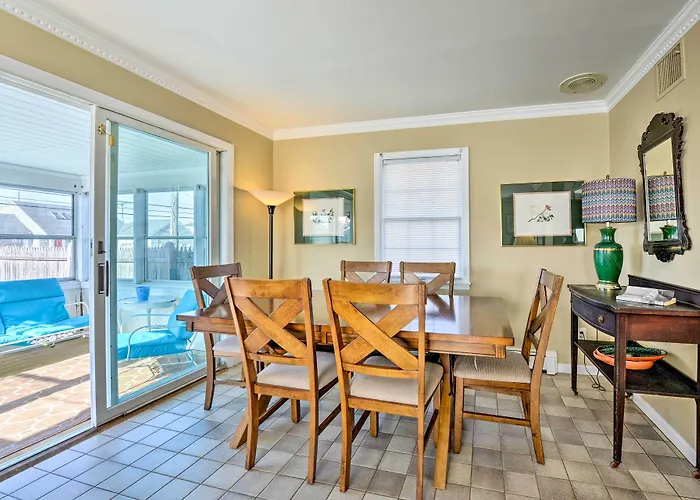 Oceanside Beach House In Pvt Beach Community!