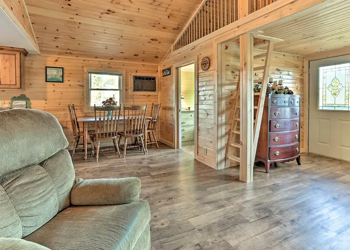 Waterfront Syracuse Home: Deck, Fire Pit & Kayaks
