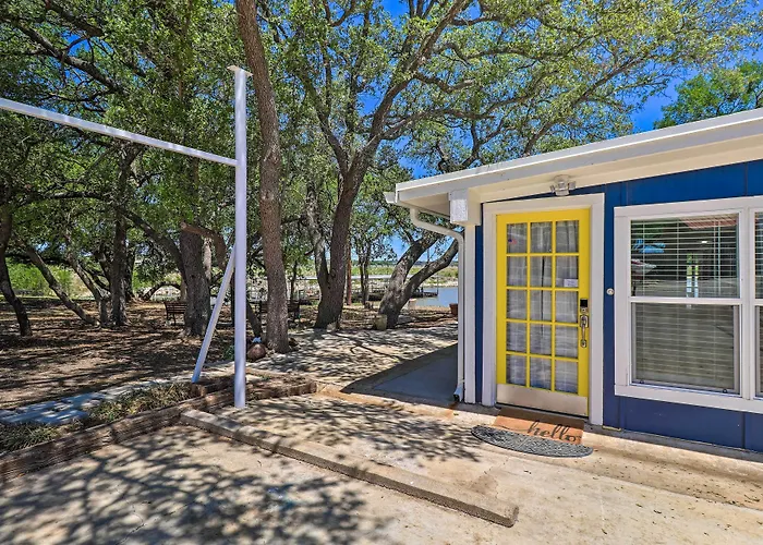 Private Dock - Waterfront Lake Brownwood Gem!