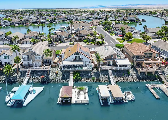Waterfront Discovery Bay Home W/ Private Dock