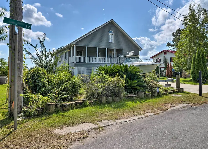 Luxurious Waterfront Home W/ Private Pier & Views!