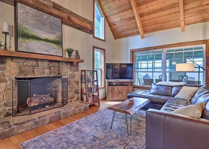 Family Retreat Cabin W/ Summit, Lake Views, Deck!