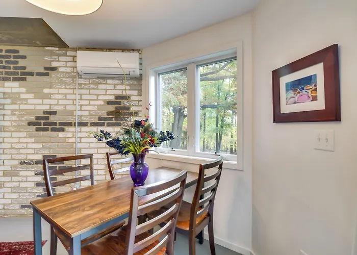 Renovated Studio On 5 Acres - Near Vineyards!