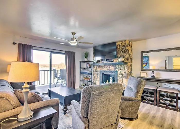 Osage Beach Resort Condo W/ Community Pool!