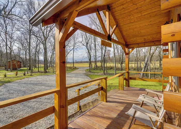 Florence Cabin W/ On-Site Creek!