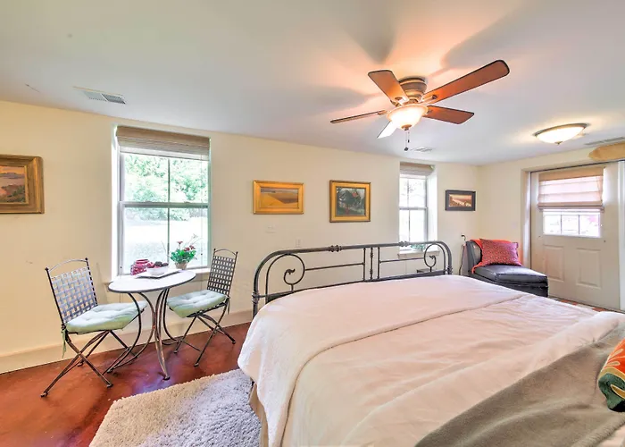 Augusta Studio At Halcyon Spa Bed & Breakfast
