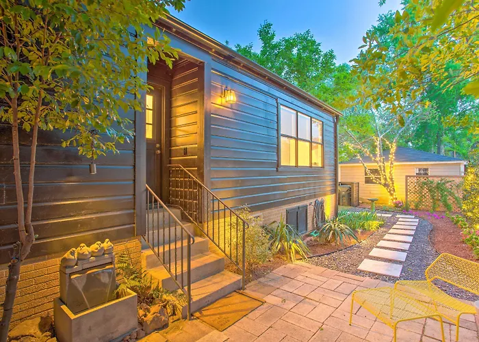 Newly Updated & Charming Azalea District Home